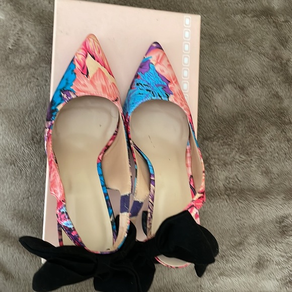 NWOT Shein Pumps with Open Back, new, no tags, tried once.Size 39, Fits Size 7.5 - Picture 5 of 6